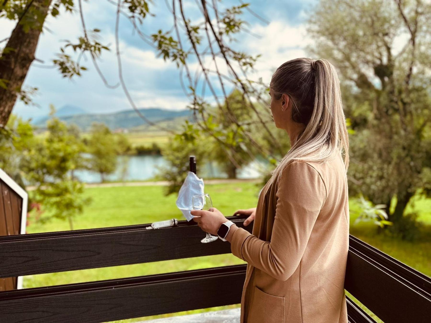 Hotel Ada Bihac Luaran gambar