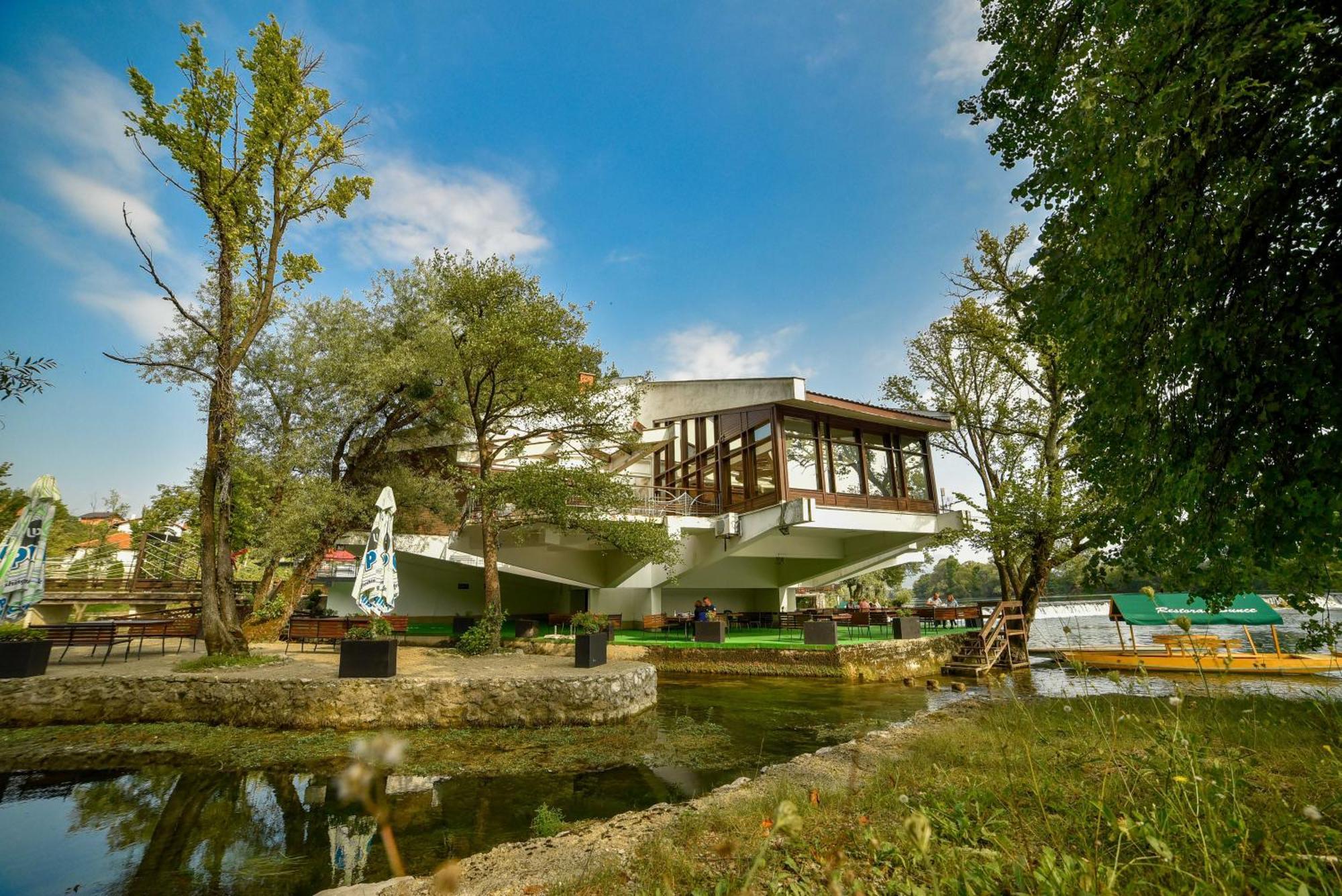 Hotel Ada Bihac Luaran gambar