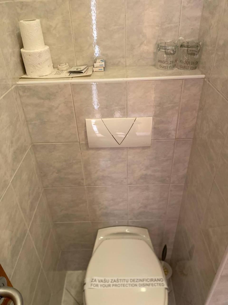Hotel Ada Bihac Luaran gambar